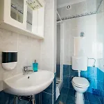 아파트 By The Sea Selce, Crikvenica - 5206 셀스