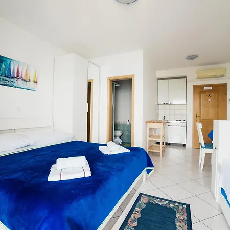 Apartment By The Sea Selce, Crikvenica - 5206 Selce