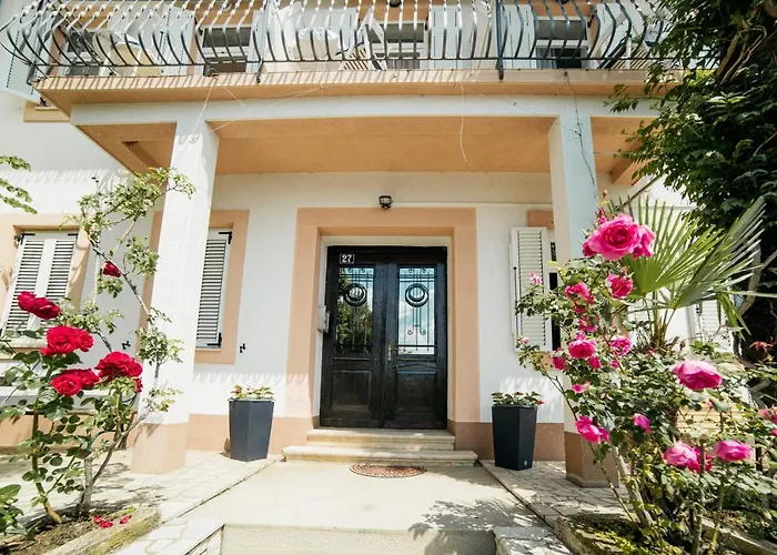Apartman By The Sea - Crikvenica - 5206 Selce