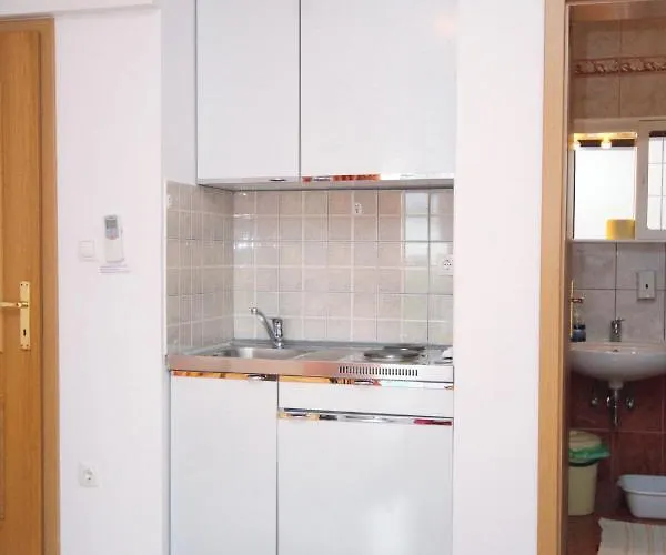 Apartman By The Sea - Crikvenica - 5206