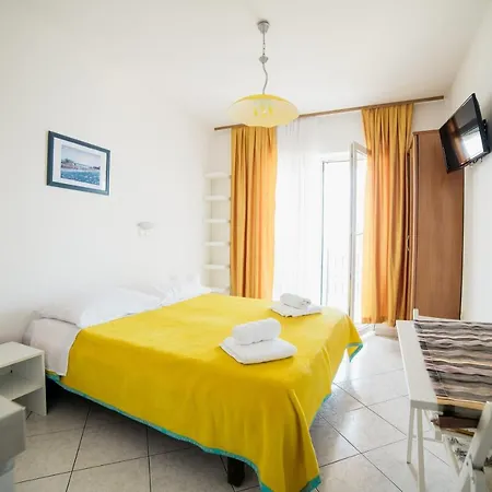 Apartment By The Sea Selce, Crikvenica - 5206